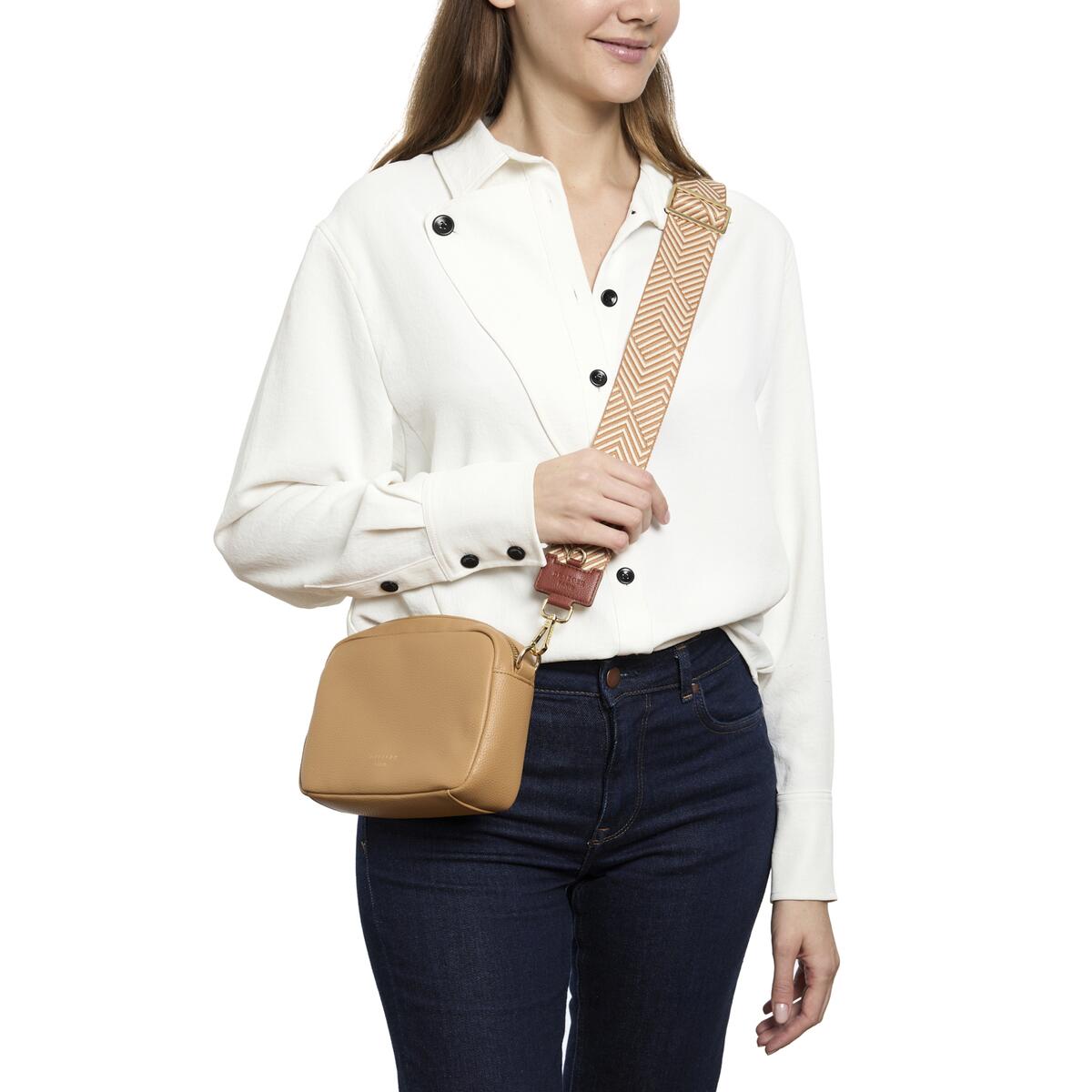 Correa para Bolso Camel en espiga 5