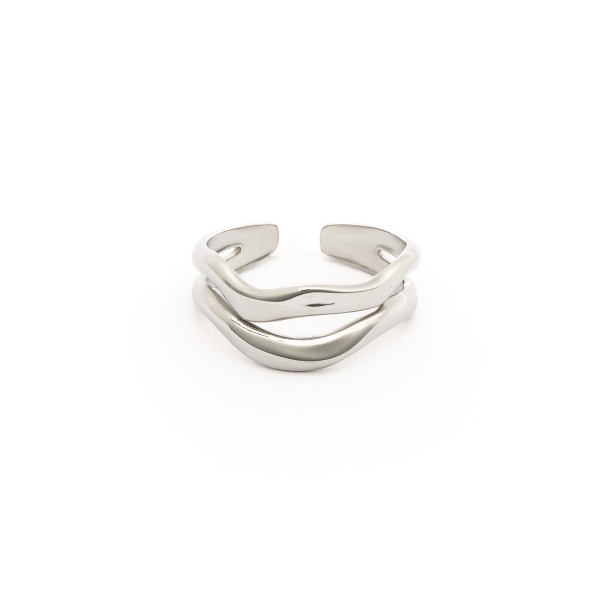 Anillo Plateado con Doble Anillo Ondulado 1