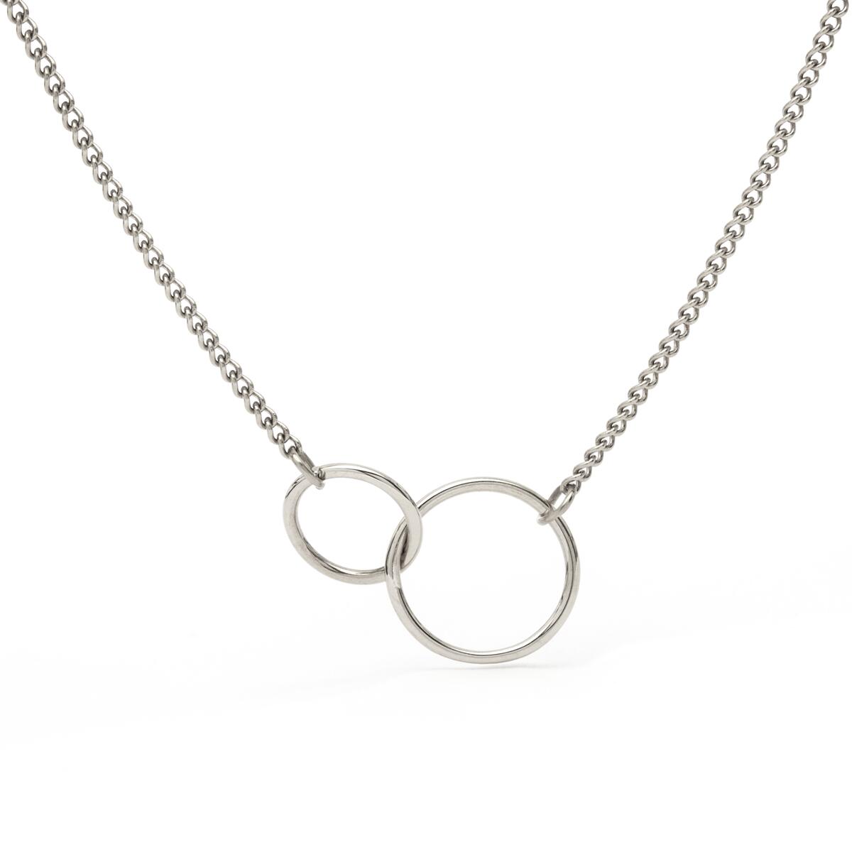 Collar Plateado de Doble Anillo 1