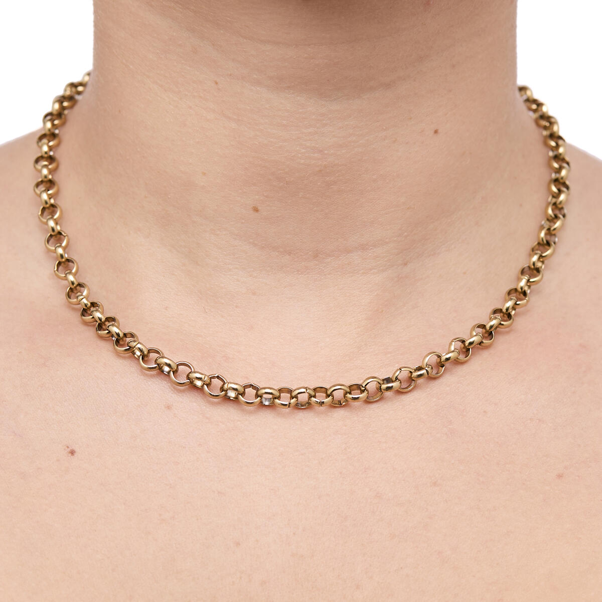 Collar Dorado de Eslabones Gruesos 4