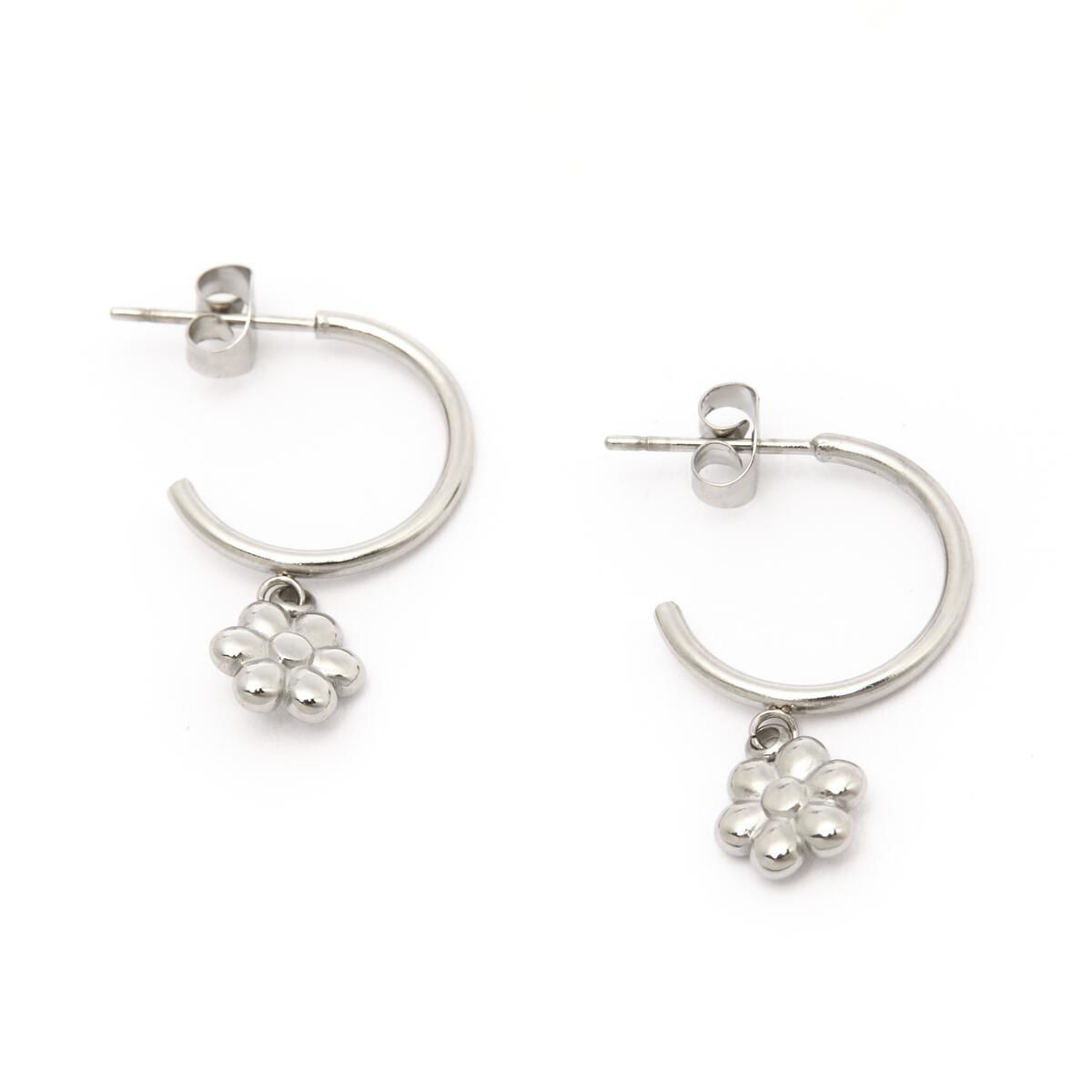 Pendientes de Aro Plateados con Flores 2