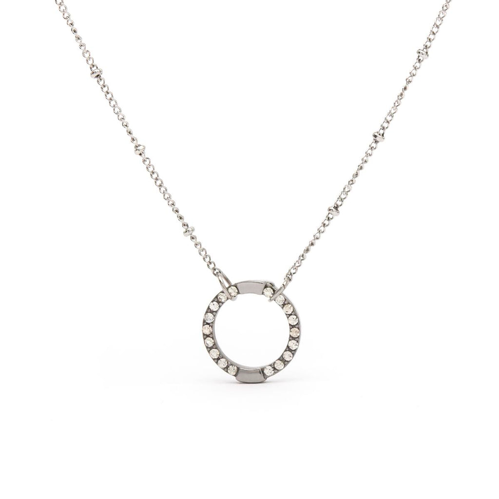 Collar Plateado con Anillo 1
