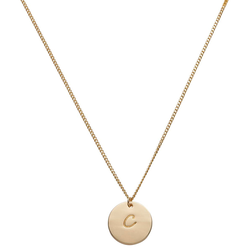 Collar con letra C 2