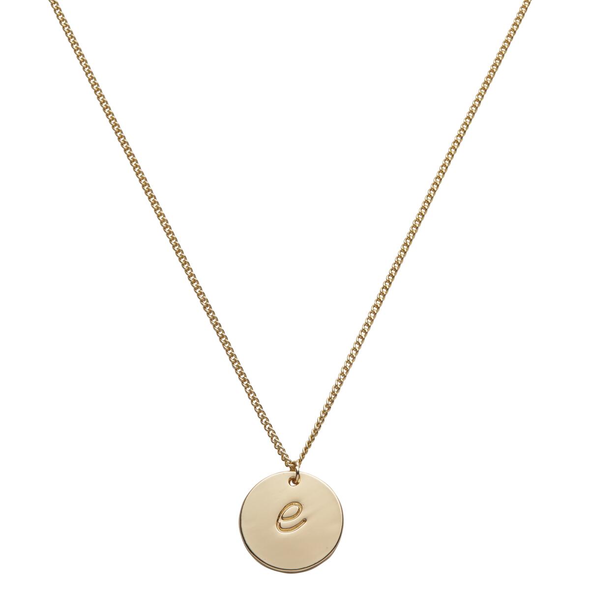 Collar con letra E 2