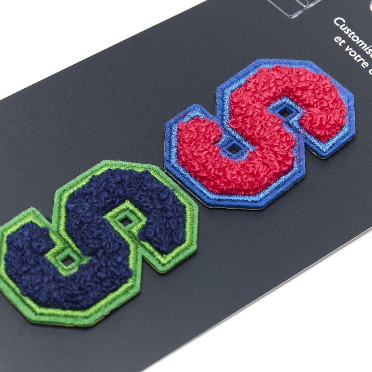 Parches de Letras Bordadas Personalizados S 2